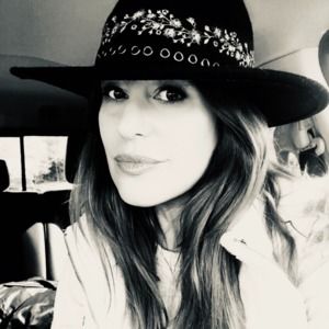 Meet your Posher, Jean